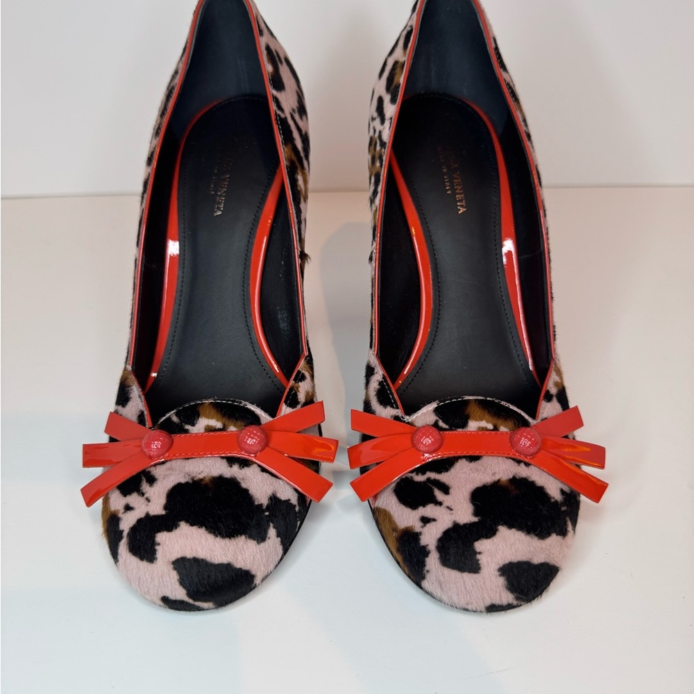 New! Never Worn! Bottega Veneta Leopard Print Women's Heels with Red Accents!!